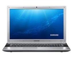 Ноутбук Samsung RV720